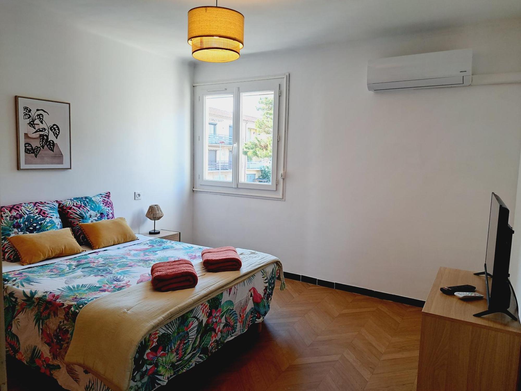 Spacieux Appartement Avec Balcon Narbona Zewnętrze zdjęcie